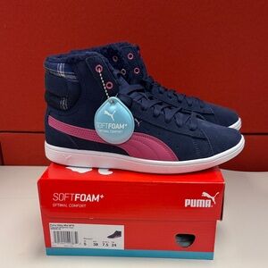 Puma Dark Blue and Pink High-Tops